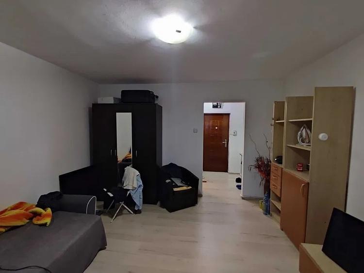 Garsonieră semidecomandată în Drumul Taberei