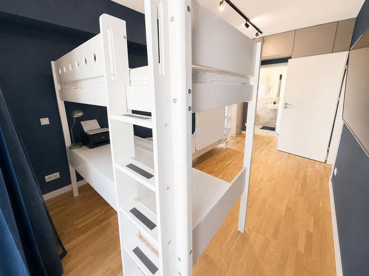 Apartament cu 2 camere în P-ta Presei Libere