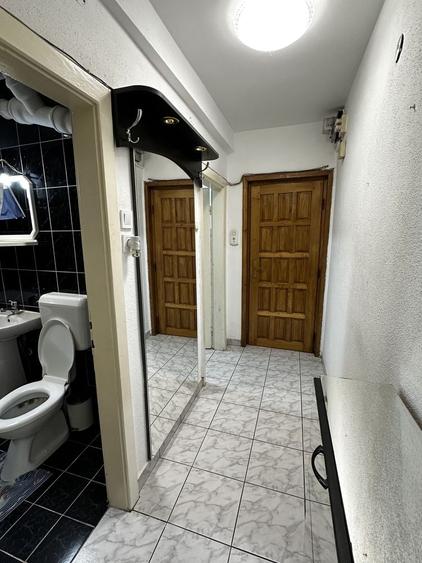 Apartament cu 2 camere semidecomandat în Drumul Carului