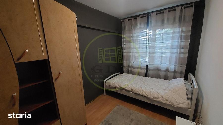 Apartament cu 3 camere decomandat în Lăpuș Argeș
