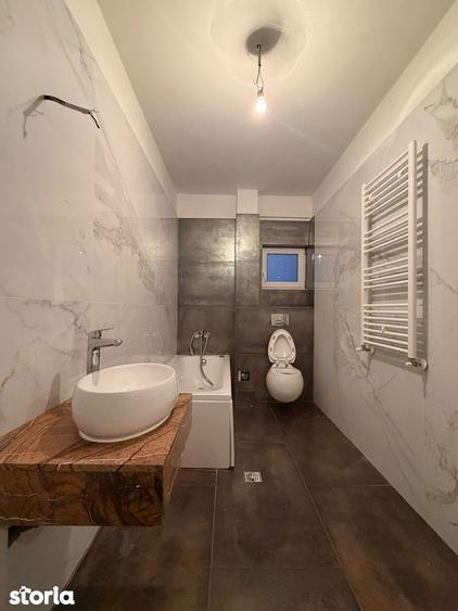 Apartament cu 2 camere în Podu Roș
