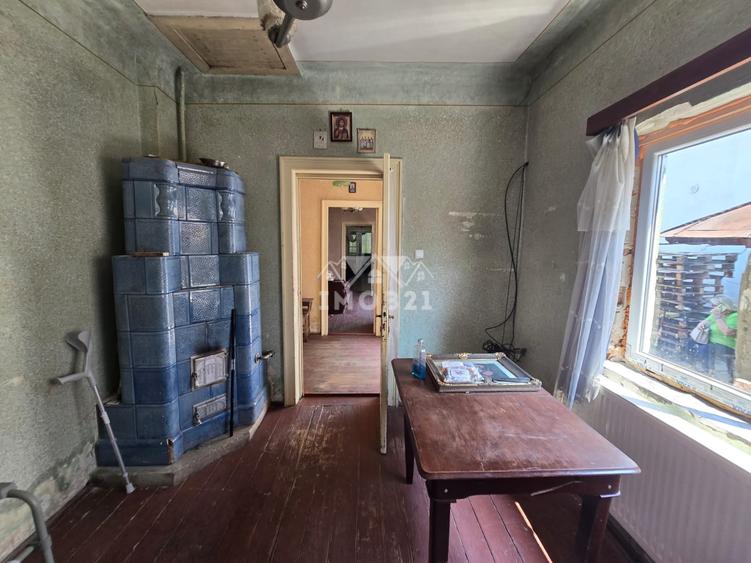 Casă individuală cu 3 camere cu Canalizare în Nord-Est