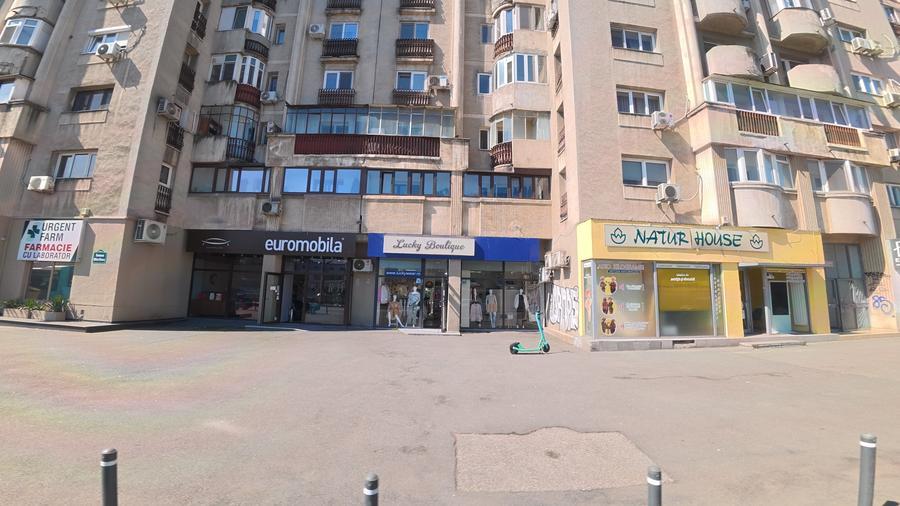 Spațiu comercial, de 80 mp, în P-ța Muncii