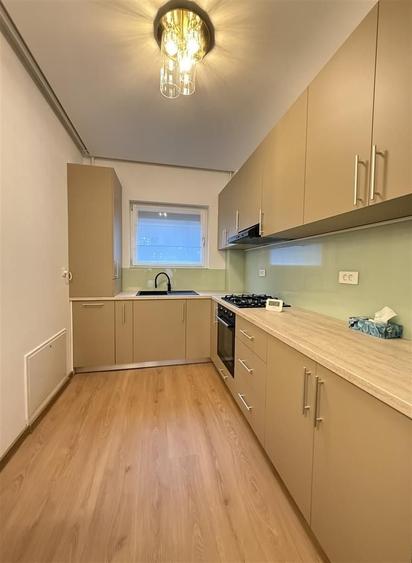 Apartament cu 3 camere semidecomandat, mobilat în Floreasca