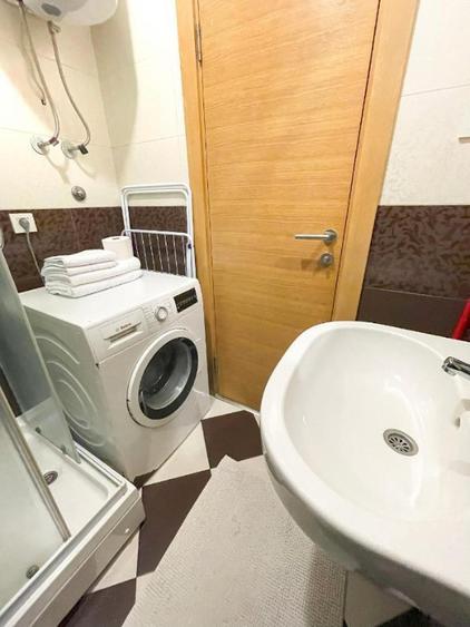 Apartament cu 2 camere decomandat în Astra