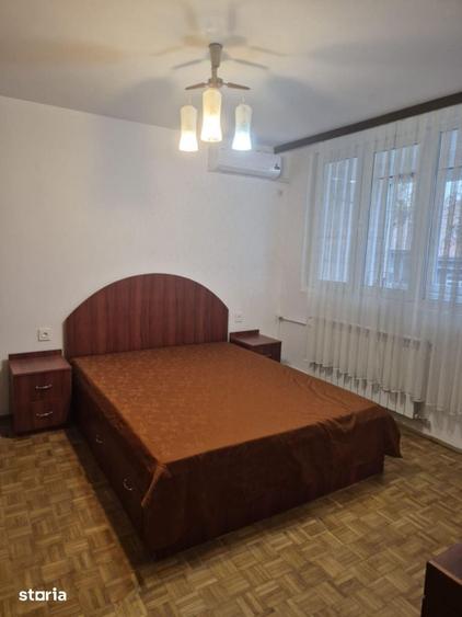 Apartament cu 3 camere decomandat în Floreasca
