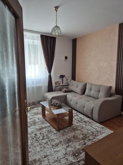 Casă cu 2 camere în Central