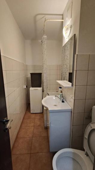 Garsonieră decomandată în Drumul Taberei