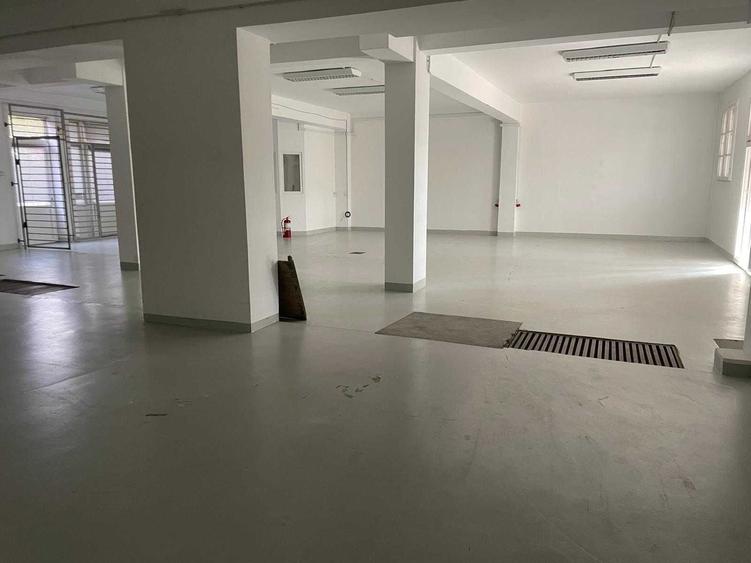 Spațiu comercial, de 200 mp, în Chișoda
