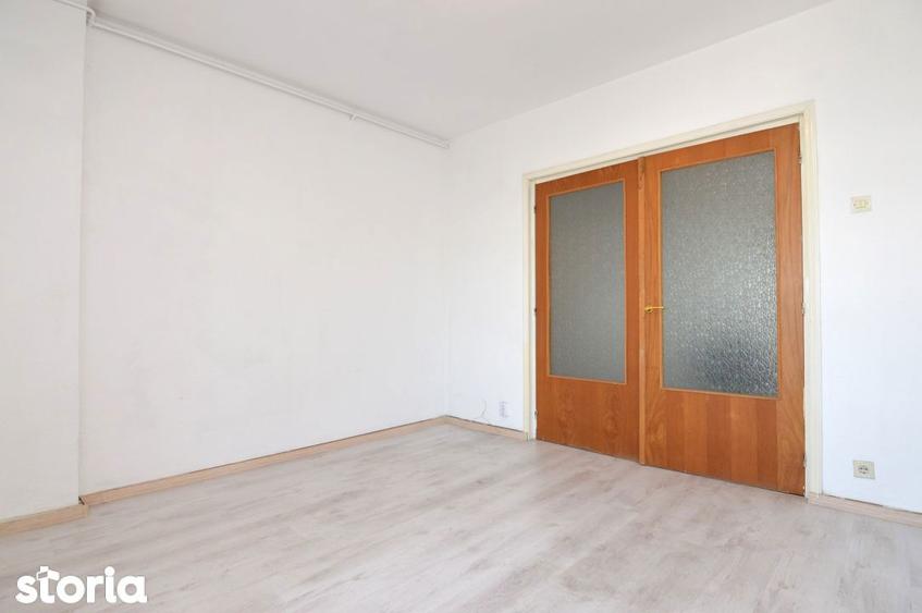 Apartament cu 4 camere decomandat în Centrul Civic