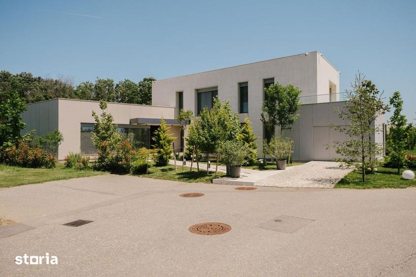 Casă cu 6 camere cu Teren 1140 Mp în Moara Vlăsiei