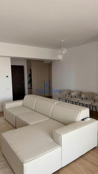 Apartament cu 3 camere în Drumul Taberei