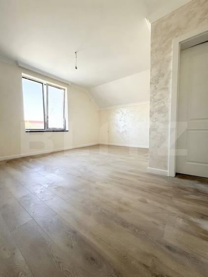 Duplex cu 4 camere cu Teren 280 Mp în Giarmata