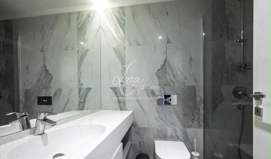 Apartament cu 3 camere semidecomandat, mobilat în Herăstrău