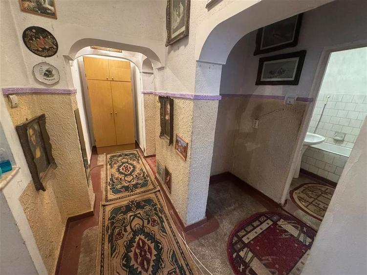 Apartament cu 3 camere decomandat în Ultracentral