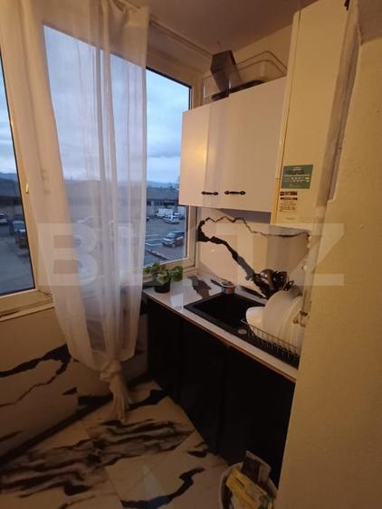 Apartament cu 3 camere decomandat, mobilat în Debarcader