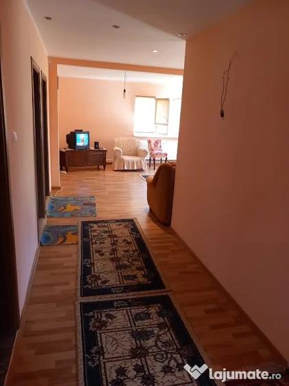 Teren de 1045 mp, în Central