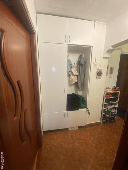 Apartament cu 2 camere decomandat, mobilat în Uzina 2