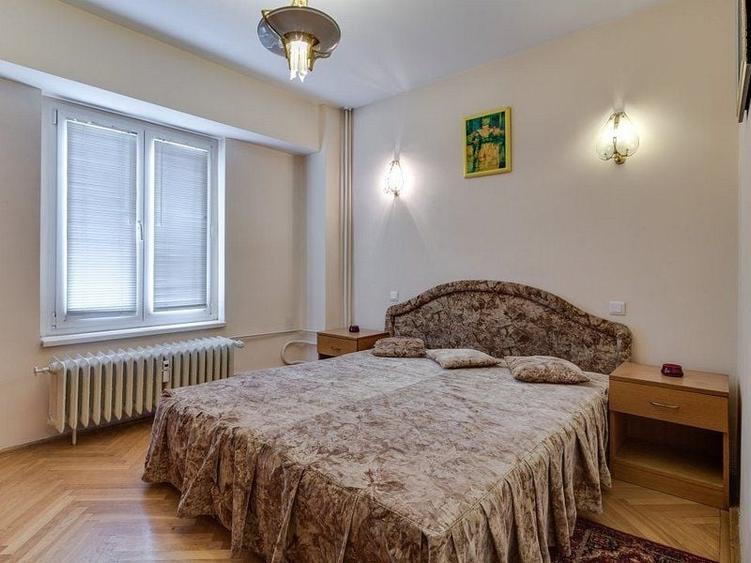 Apartament cu 3 camere decomandat, mobilat în Alba Iulia