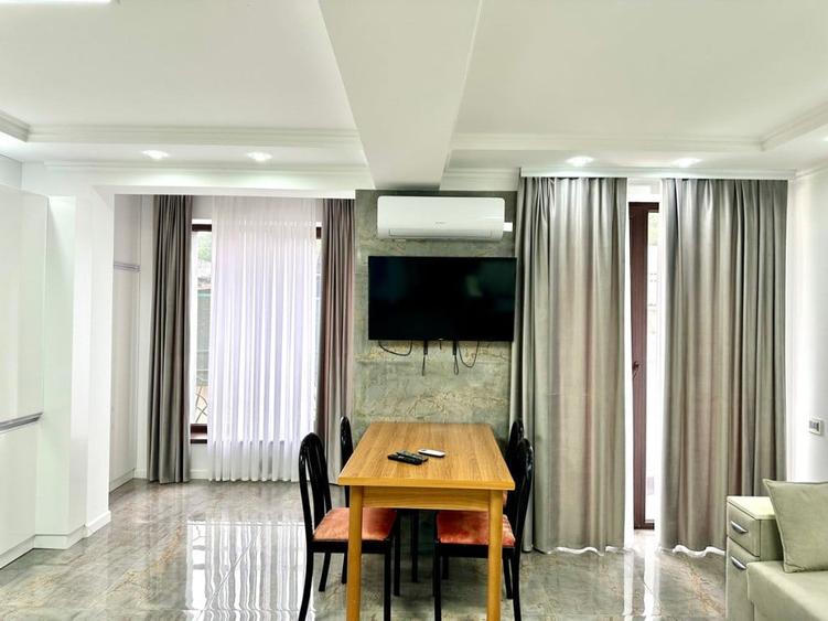 Apartament cu 2 camere decomandat în Apărătorii Patriei