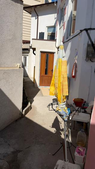 Apartament cu 3 camere decomandat în Peninsula