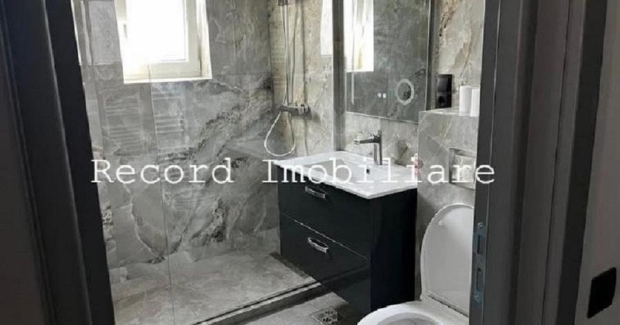 Apartament cu 2 camere decomandat în Florești
