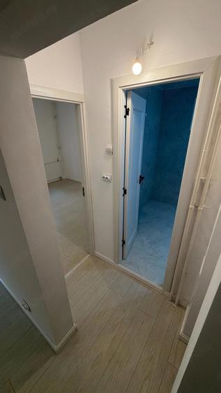 Apartament cu 2 camere decomandat în 1 Decembrie