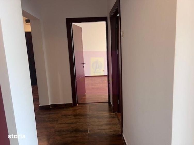 Apartament 3 camere Piata 1 Mai- Ion Mihalache- stradal. - 2