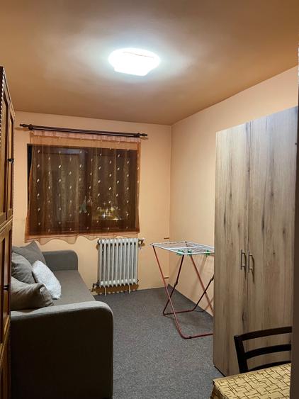 Casă cu 2 camere decomandat cu Teren 45 Mp în Mănăștur