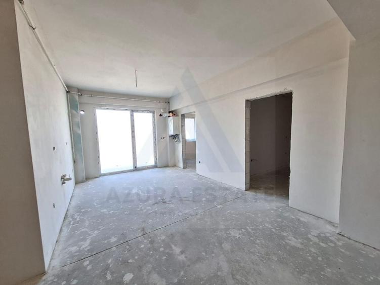 Apartament cu 3 camere decomandat în Exterior Nord