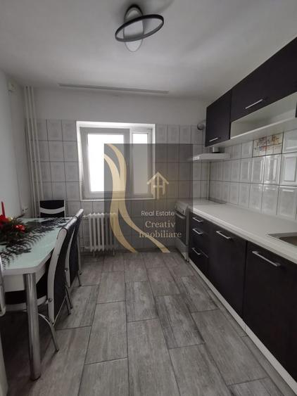 Apartament cu 2 camere decomandat în Crângași