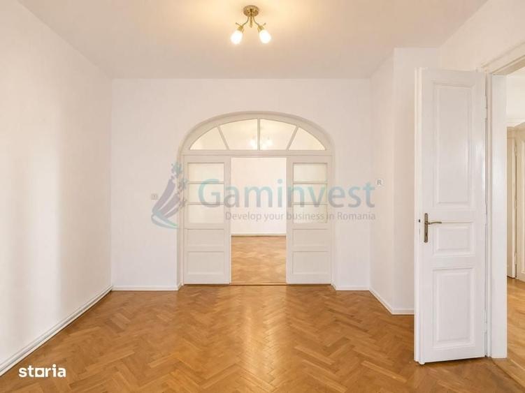 Apartament cu 3 camere în Central