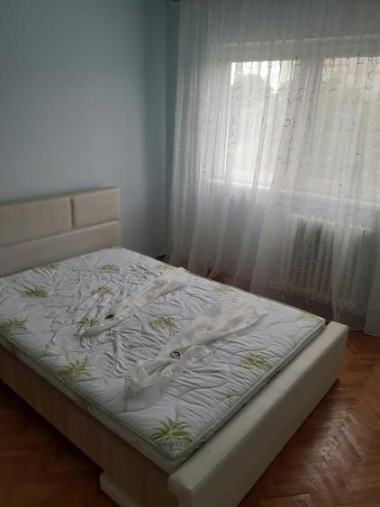Apartament cu 2 camere decomandat în Aradului