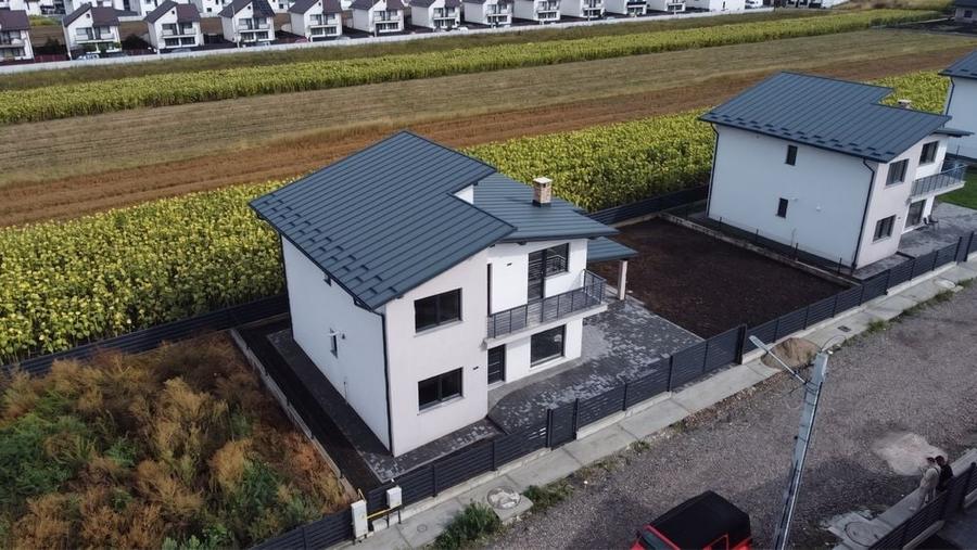Casă cu 4 camere în Sfântu Ilie