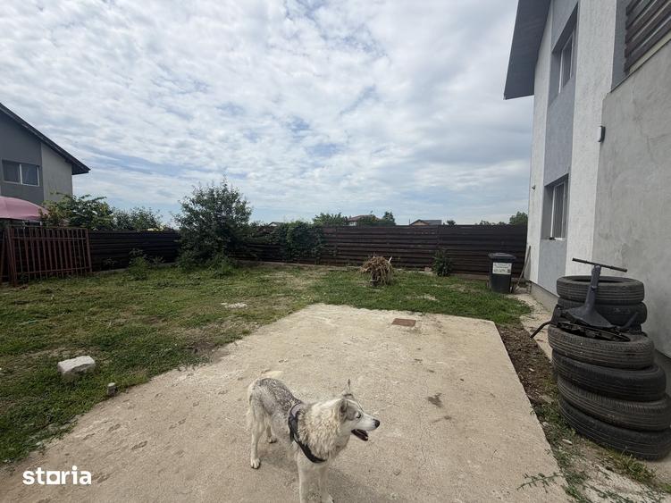 Casă cu 4 camere cu Teren 330 Mp în Clinceni