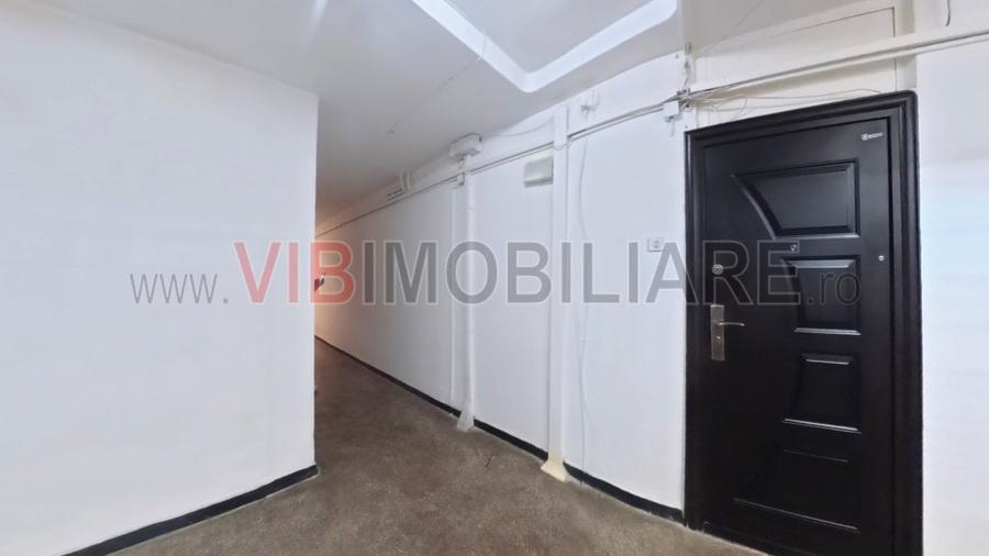 Apartament cu 3 camere decomandat, mobilat în P-ța Alba Iulia