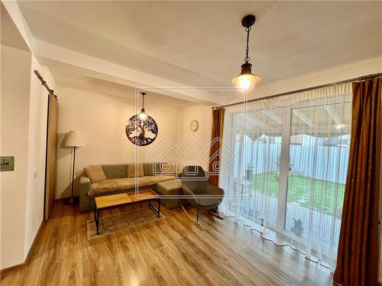 Duplex cu 3 camere cu Canalizare în Șelimbăr