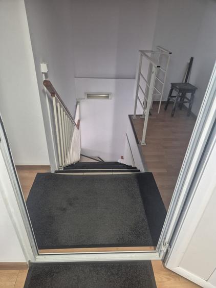 Birou, de 157 mp, în Micro 9