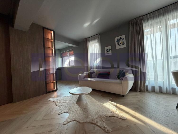 Apartament cu 3 camere decomandat în Străulești