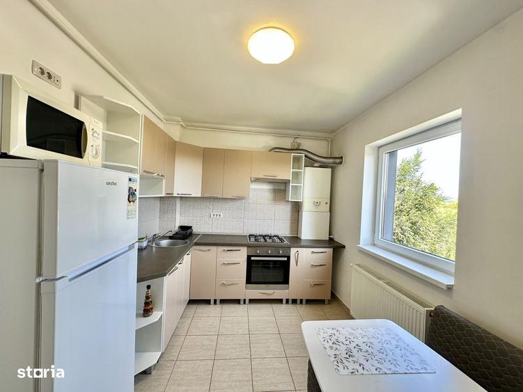 Apartament cu 2 camere decomandat în Triaj