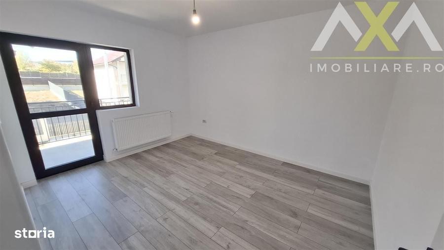 Casă cu 4 camere în Uricani