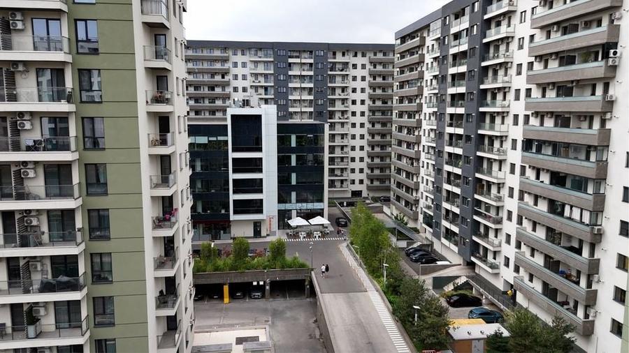 Apartament cu 2 camere decomandat în Splaiul Independenței