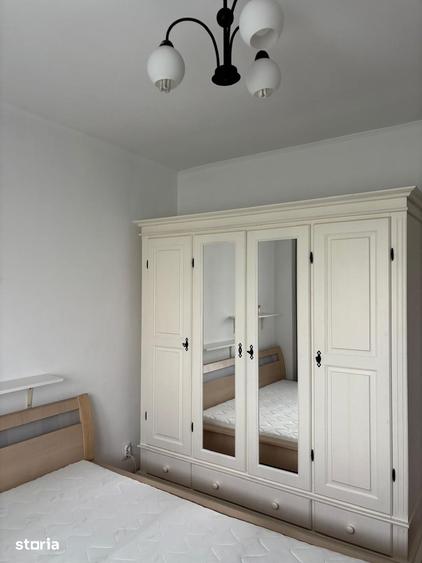 Apartament cu 3 camere în Tineretului