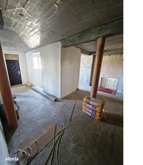 Casă cu 4 camere în Provița de Sus