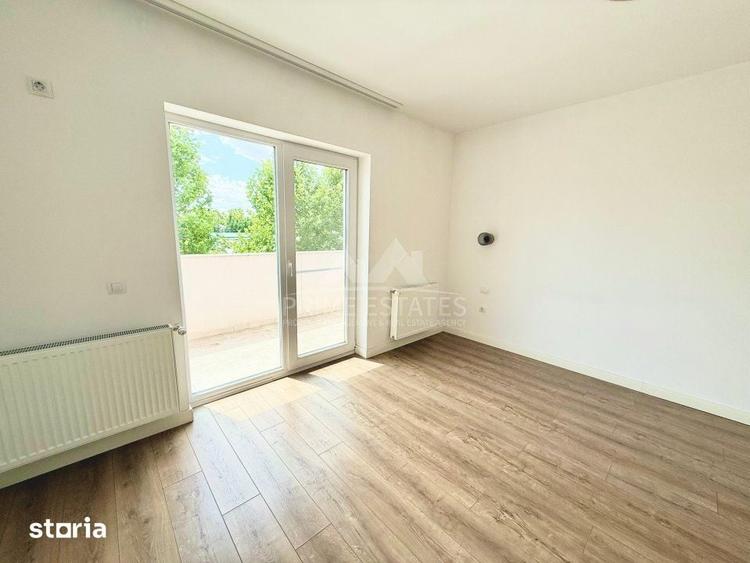 Casă cu 5 camere cu Teren 534 Mp în Corbeanca