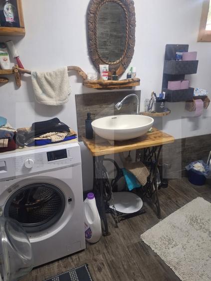 Casă individuală cu 5 camere cu Canalizare în Nădrag