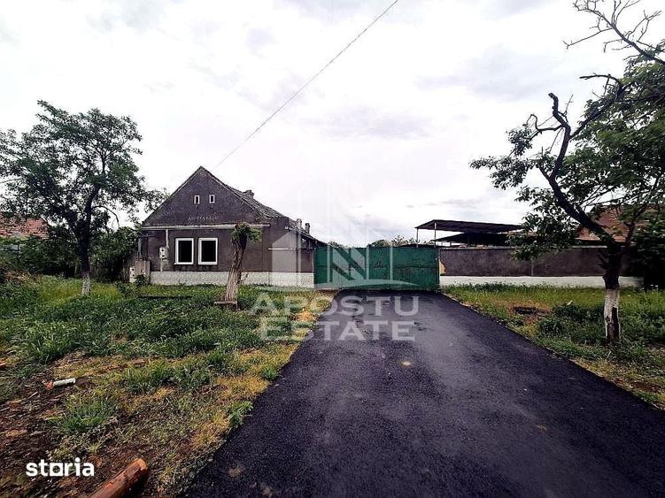 Casă cu 3 camere cu Canalizare în Pesac