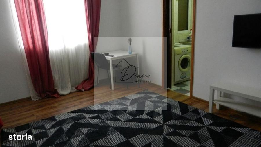 Garsonieră decomandată în Muncii