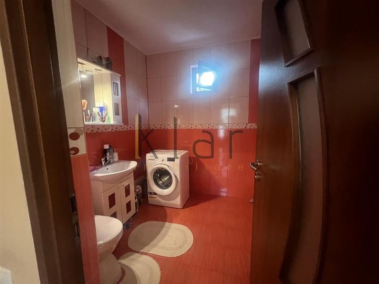Casă individuală cu 6 camere cu Garaj în Dezmir