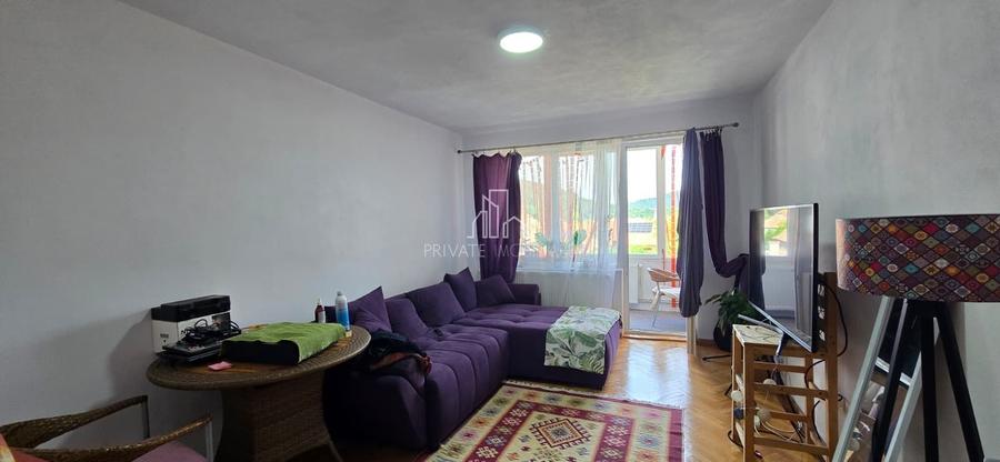 Apartament cu 2 camere decomandat în Est